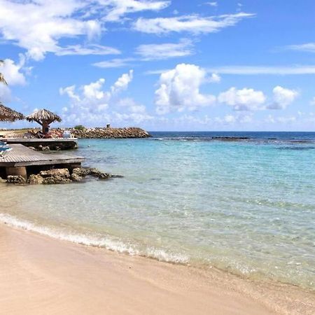 Agreable Studio Au Bord De Mer. Saint-Francois  Buitenkant foto